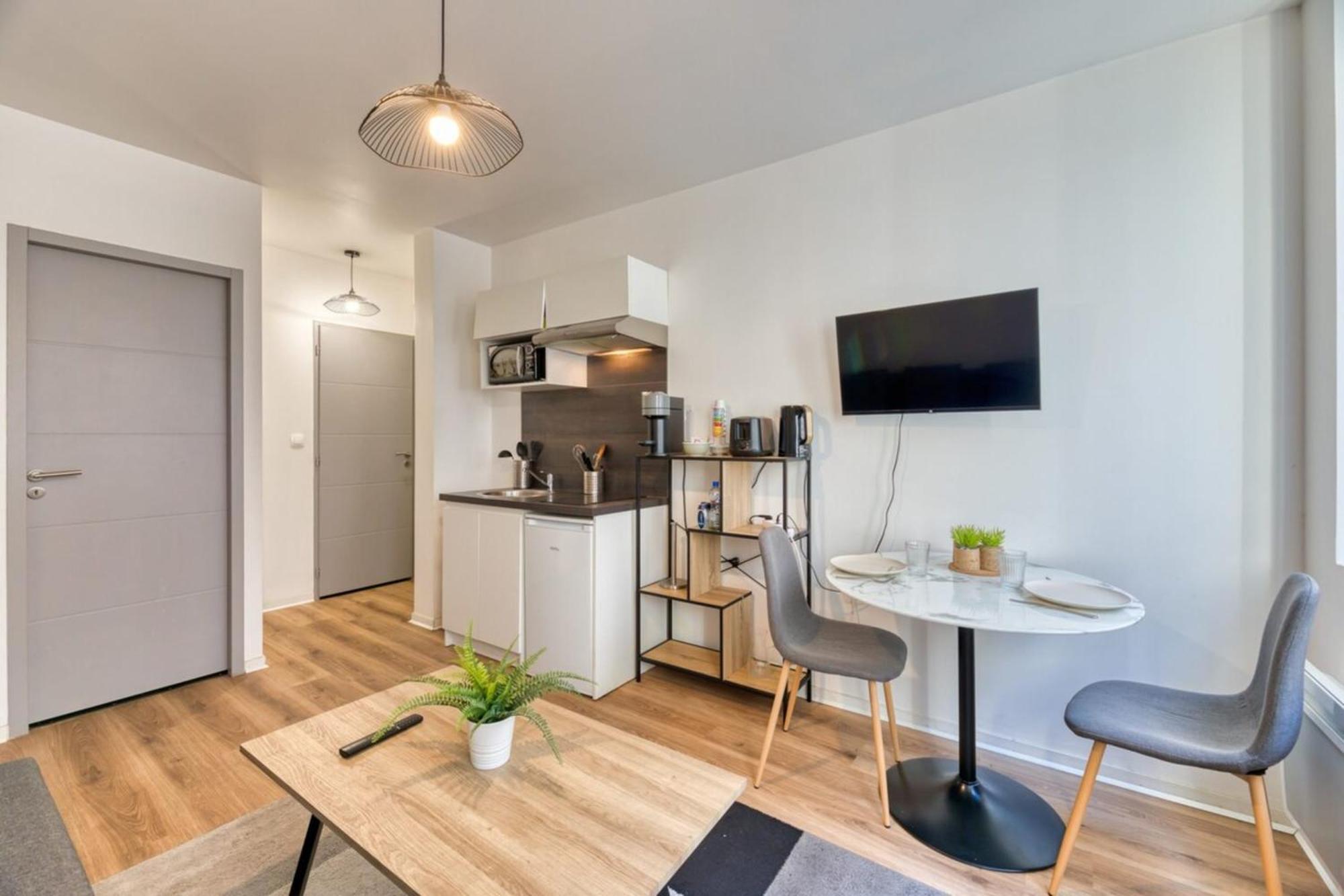 Le Thibaut Studio Renove Au Coeur De Rouen Eksteriør bilde